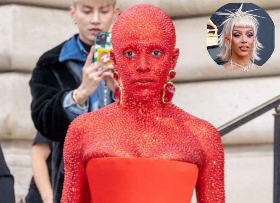 Doja Cat sorprende con 30 mil cristales en la piel