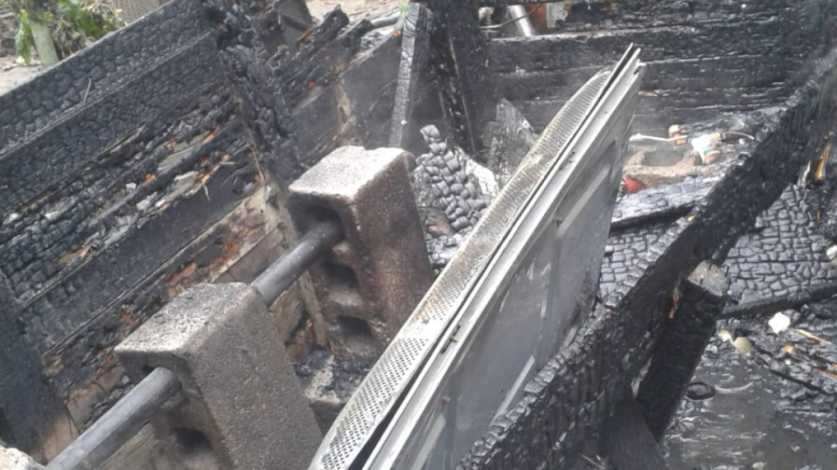 De juego a tragedia, un menor prende fuego a su casa pensando que solo jugaba