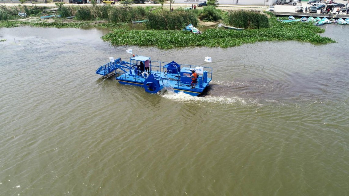 Inicia programa de limpieza de la laguna de Champayán