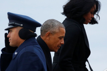 Obama llega a Chicago para dar su ultimo discurso