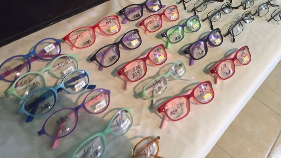 Realizan campaña oftalmológica a bajo costo