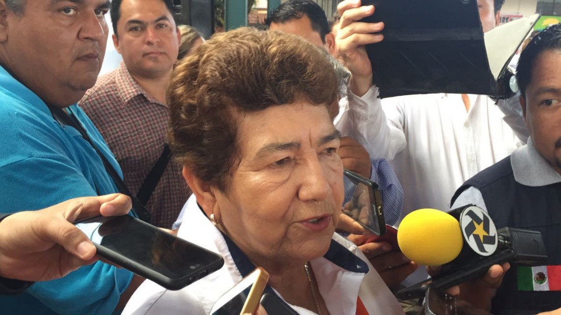 Urge Alcaldesa a Capufe reparar socavón en libramiento poniente