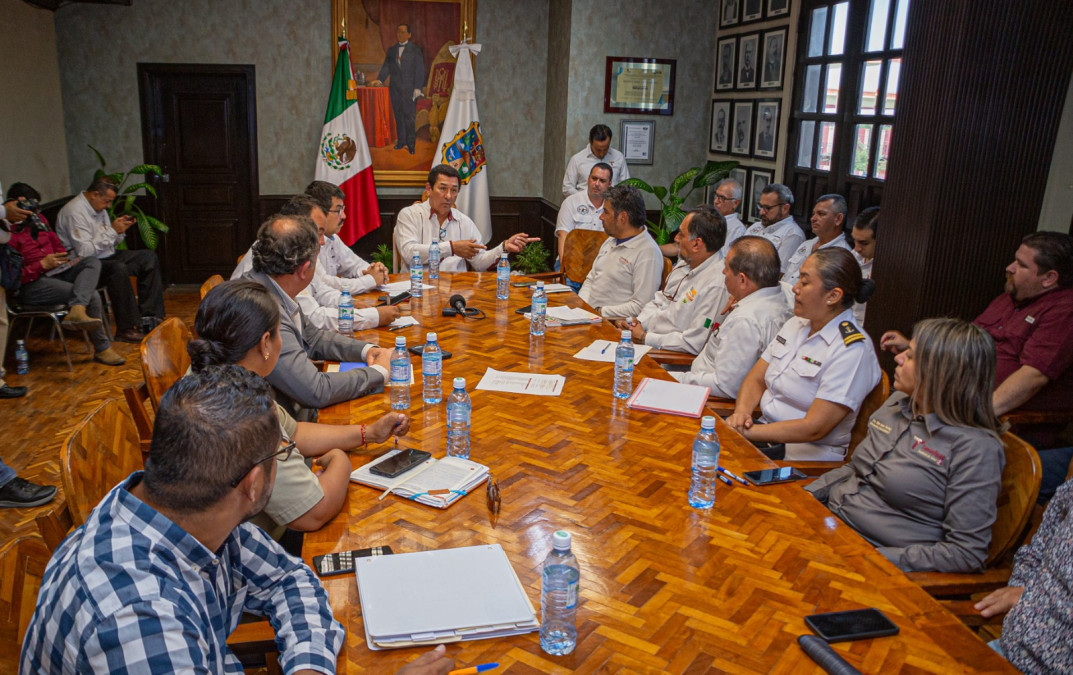 Presentan innovador proyecto para el cultivo del ostión en la zona de Higuerillas