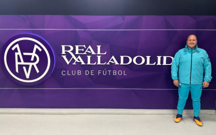 Exgobernador de Jalisco debutará como auxiliar técnico en el Real Valladolid