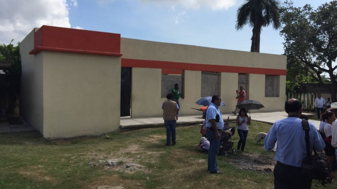 Sin terminar comedor de escuela primaria de Altamira