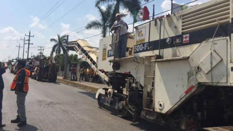 Inician trabajos de re encarpetado de la avenida de la industria.