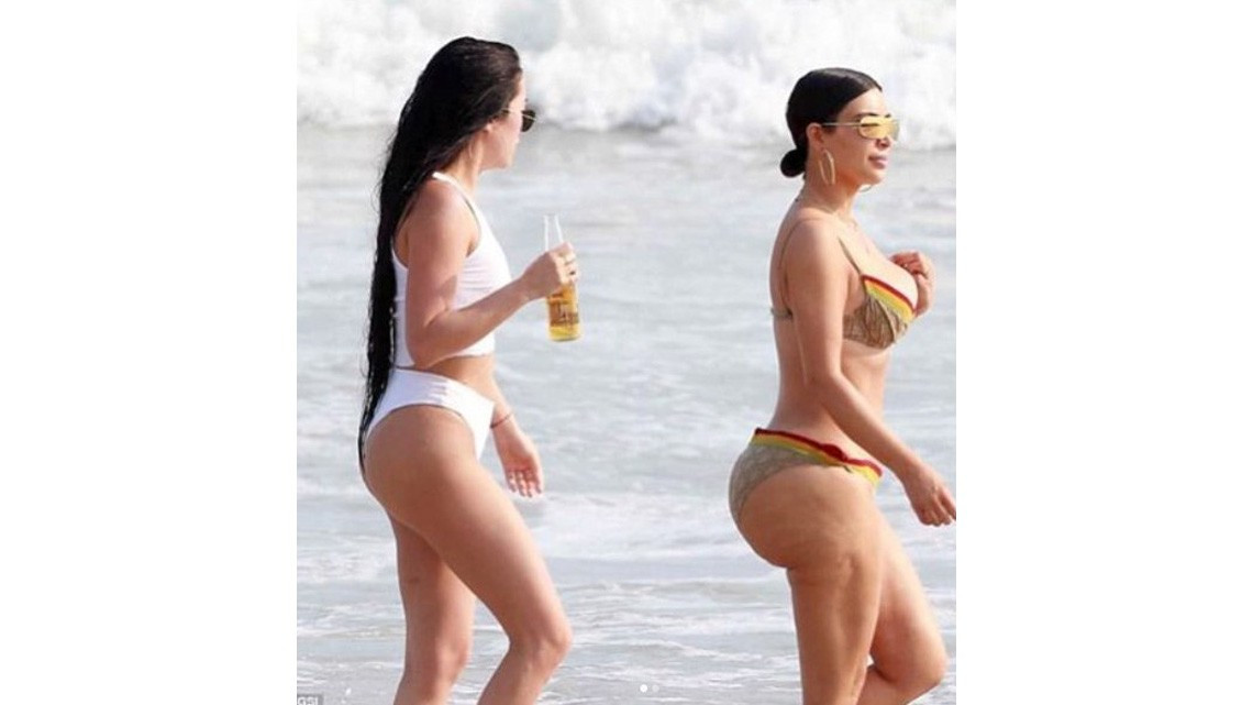 Kim Kardashan en bikini por playa mexicana
