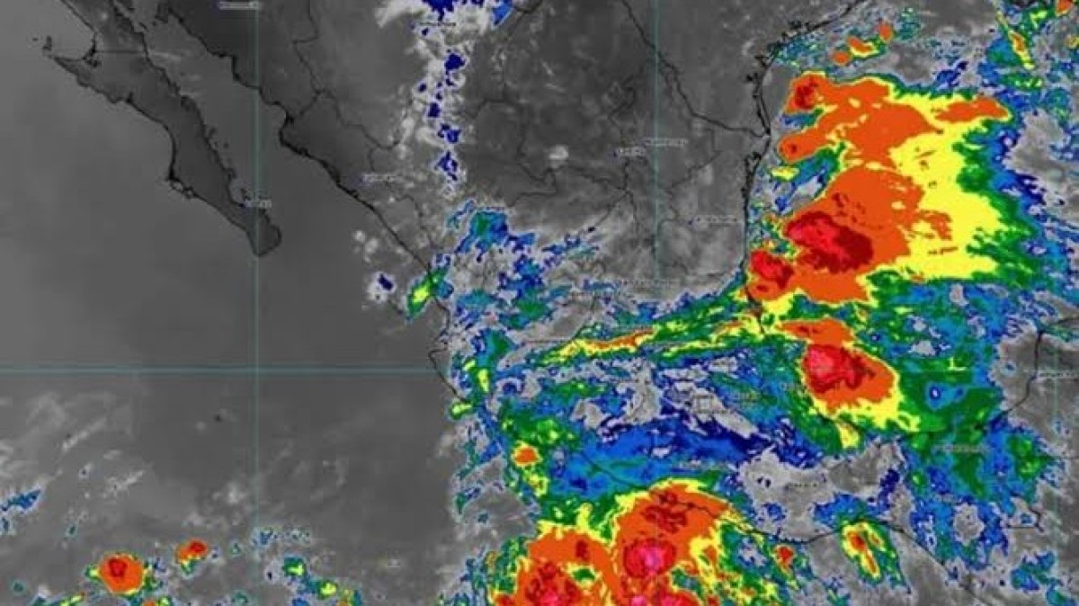 Se forman las tormentas tropicales Barry y Flossie en costas mexicanas