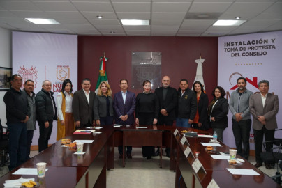 Impulsará alcaldesa Carmen Lilia Canturosas programas de vivienda digna a través del IMVISU; Toma protesta nuevo titular