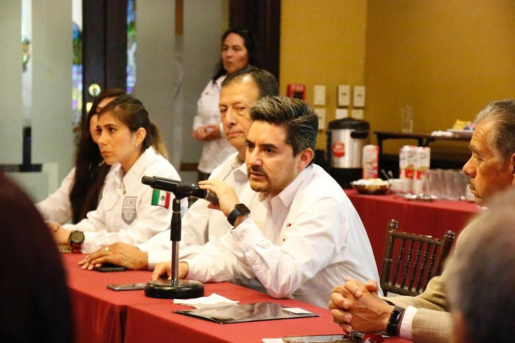 Plantean plan piloto para atender a migrantes