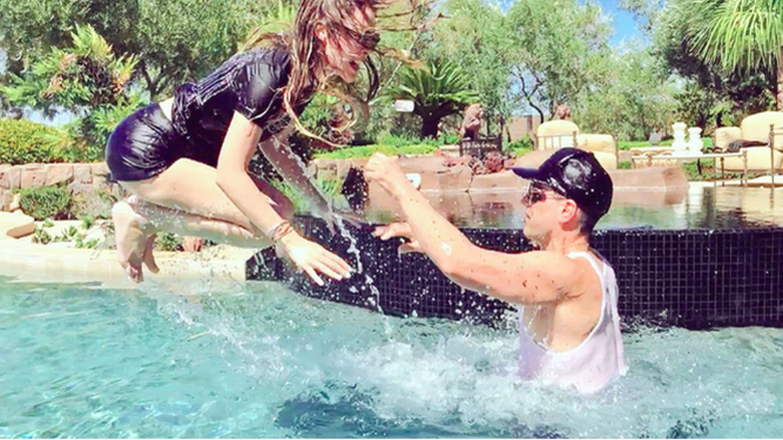 Belinda y Criss Angel ya no esconden su amor