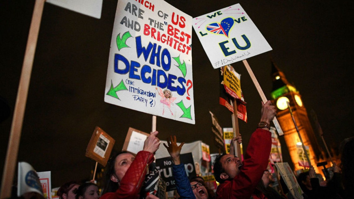 Protestan en Londres por la próxima visita de Trump a Reino Unido 