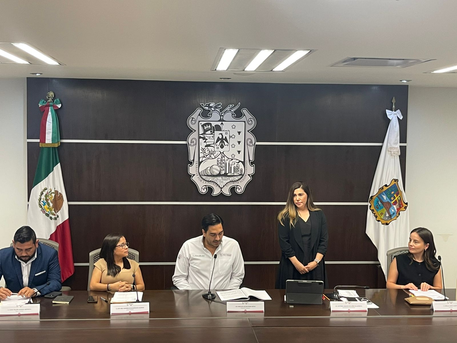 Nombran a titulares de las Secretarías de Obras Públicas y Desarrollo Urbano y Medio Ambiente