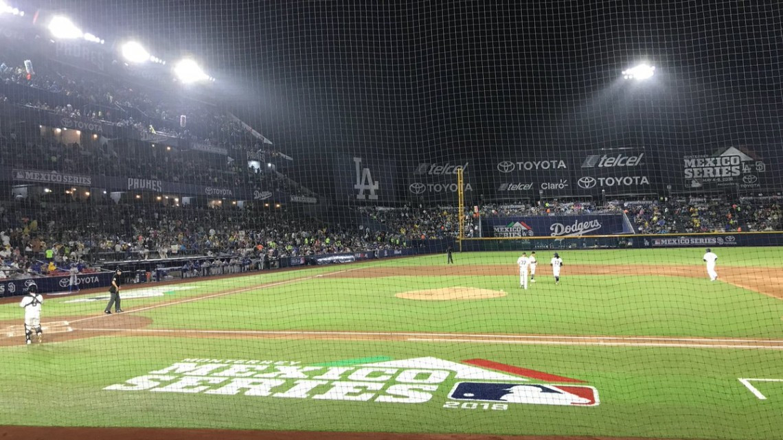 Dodgers vence a Padres 4-0 en el primer juego de la #MéxicoSeries